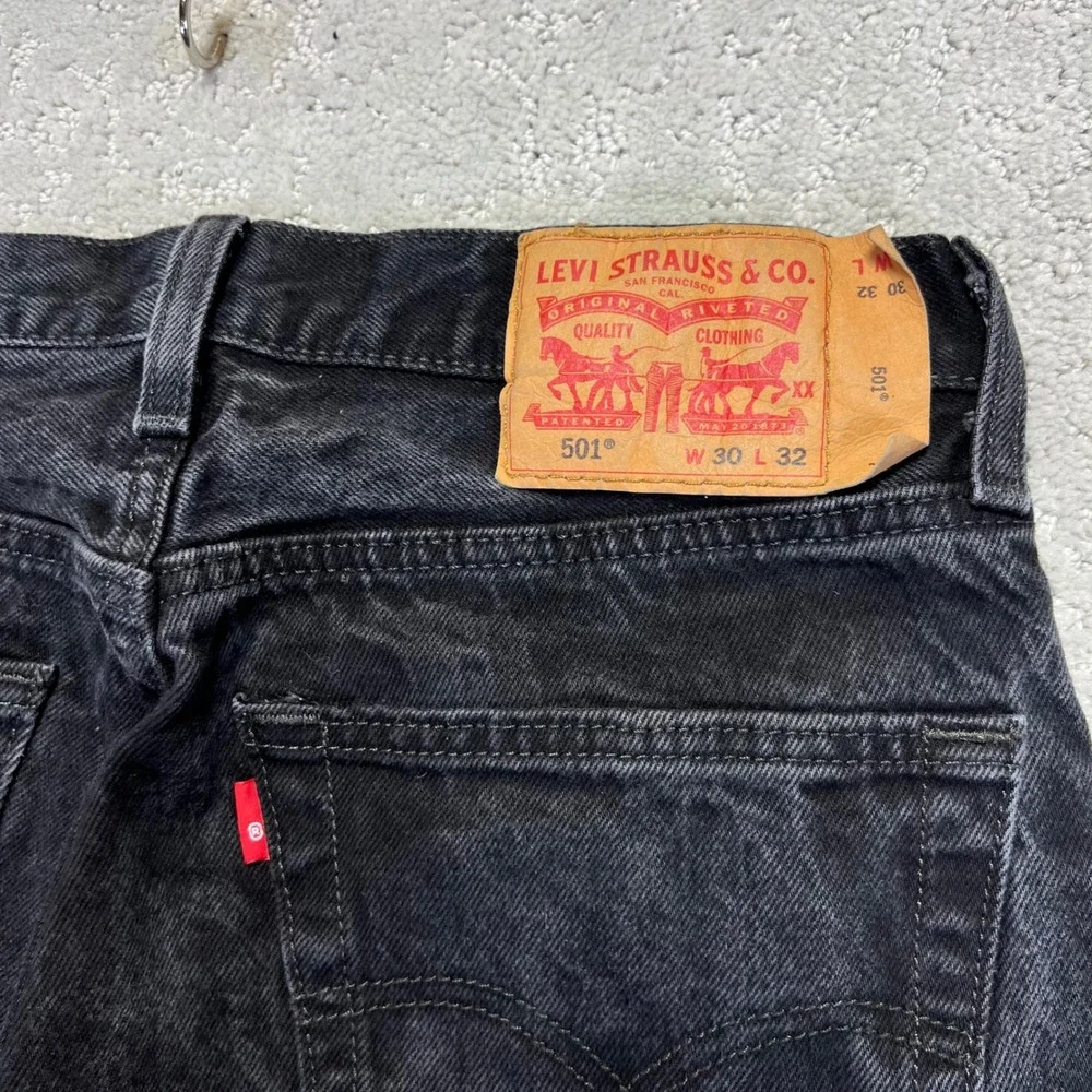 Levis 501 Jeans Mens 30x 32 Black Faded Original Straight‎ Denim 29x30 Actual